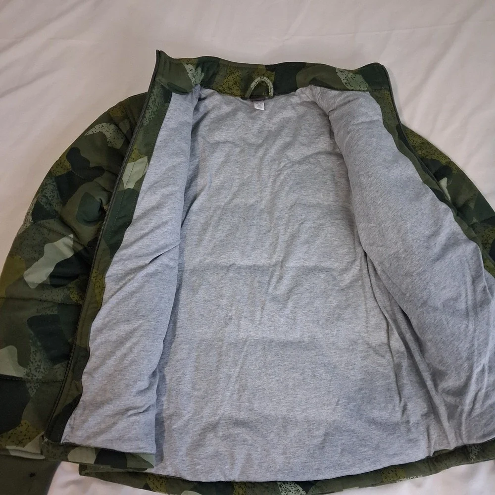 Tea‎ Collection Jacket Youth Size XL 12-14 Quilted Green Camouflage Fall Spring